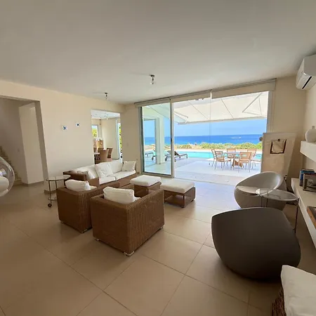 Villa Nireas Crystal